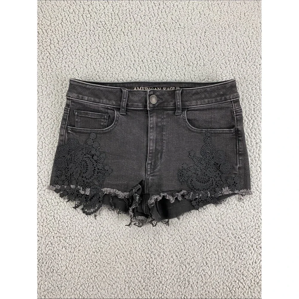 American Eagle Hi-Rise Shortie Black Lace Applique Denim Shorts Stretch   Size 8
